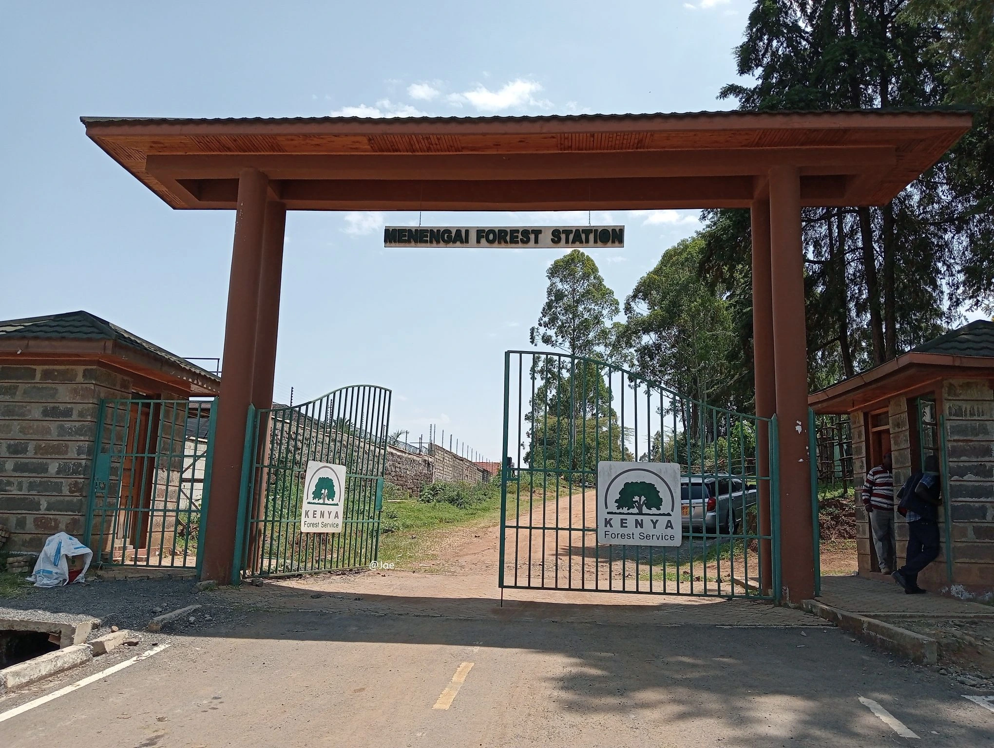 Menengai crater main gate - Hiking in Kenya