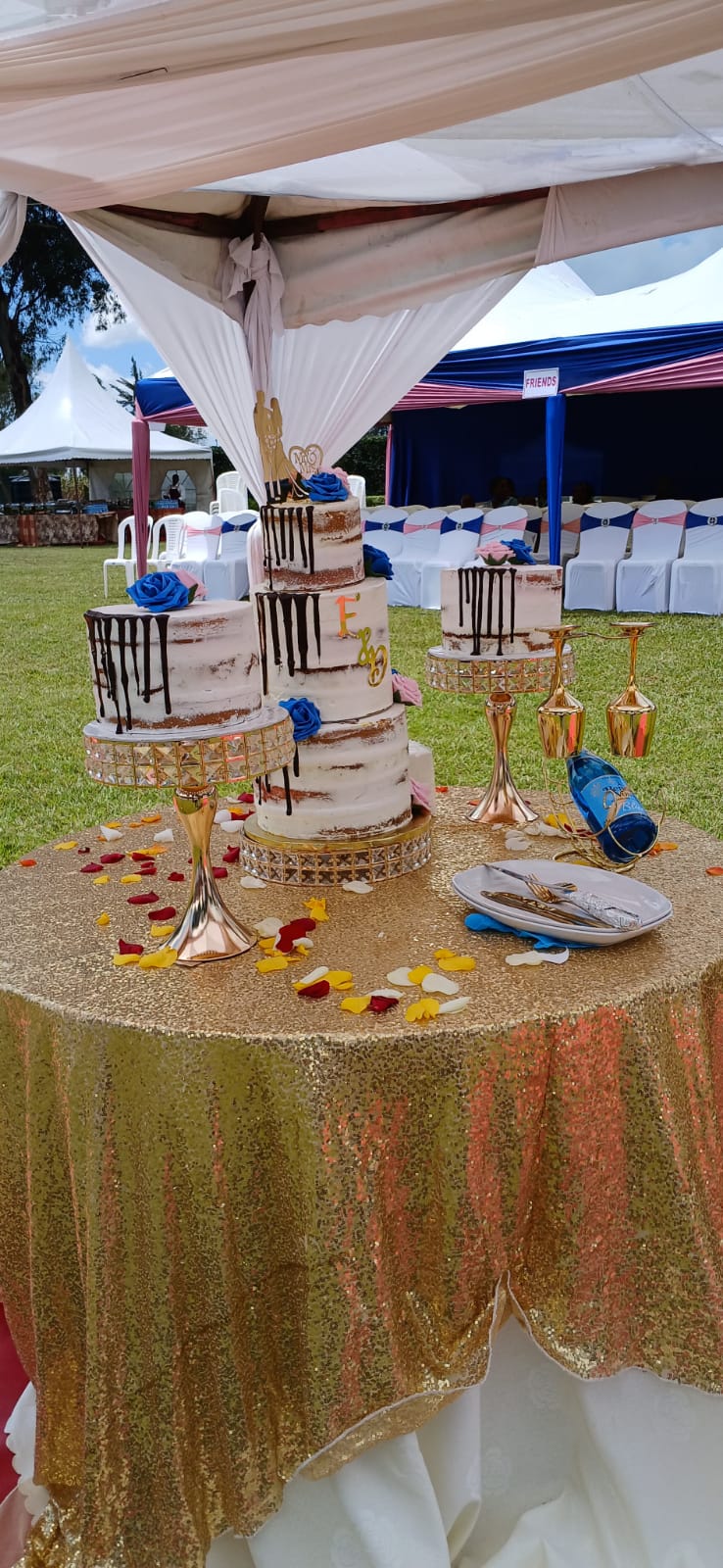 Semi-Naked Wedding Cake in kenya